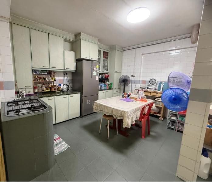 614 Choa Chu Kang Street 62, 614 Choa Chu Kang Street 62, Dairy Farm / Bukit Panjang / Choa Chu Kang, 3 Bedrooms, 1,367 sqft, HDB Flat For Sale, by Serene G, 500272427 - Kitchen - PropertyGuru.com.sg