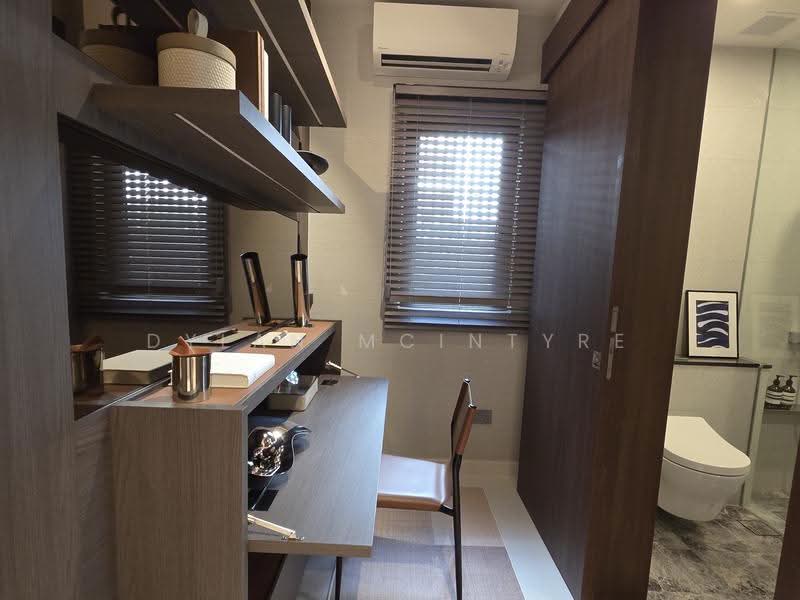 Parksuites, 18 Holland Grove Road, Tanglin / Holland / Bukit Timah, 2 Bedrooms, 786 sqft, Condominium For Sale, by Dylan McIntyre, 500272435 - Study - PropertyGuru.com.sg