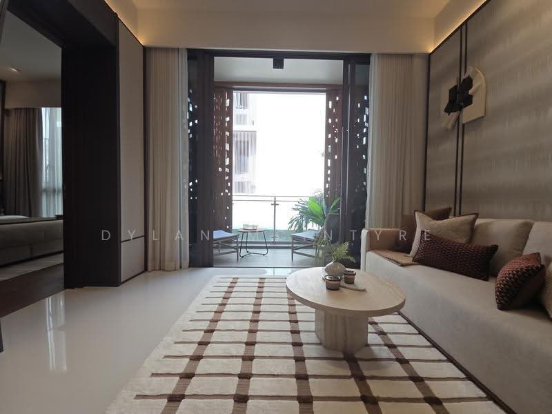 Parksuites, 18 Holland Grove Road, Tanglin / Holland / Bukit Timah, 2 Bedrooms, 786 sqft, Condominium For Sale, by Dylan McIntyre, 500272435 - Living Room - PropertyGuru.com.sg