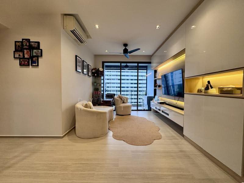 Parc Life, 25 Sembawang Crescent, Sembawang / Yishun, 2 Bedrooms, 764 sqft, Condominium For Sale, by Dylan Su Weixiang, 500272437 - Living Room - PropertyGuru.com.sg