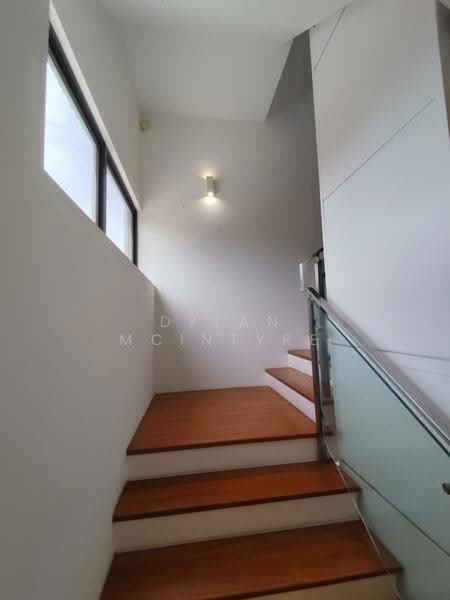 Upper Thomson Jalan Leban 1km to Chij St Nicholas Girls School & Mayflower MRT FH 3 Sty Corner T, Jalan Chempedak, Ang Mo Kio / Bishan / Thomson, 6 Bedrooms, 3,800 sqft, Corner Terrace For Sale, by Dylan McIntyre, 500272456 - Interior - PropertyGuru.com.sg