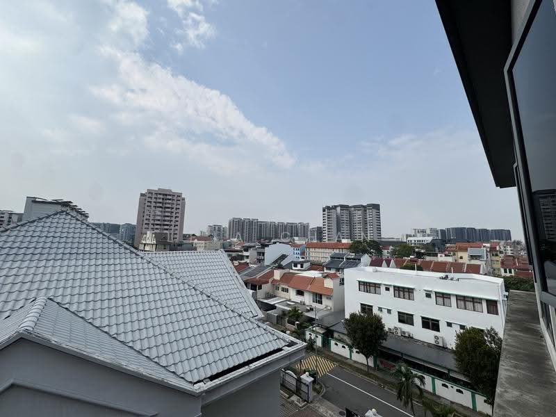Carpmael Thirty-Eight, 38 Carpmael Rd, East Coast / Marine Parade, 3 Bedrooms, 1,173 sqft, Condominium For Sale, by Leia Chan, 500272465 - Exterior - PropertyGuru.com.sg