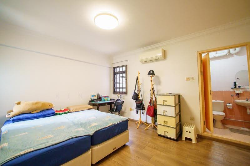 319B Anchorvale Drive, 319B Anchorvale Drive, Hougang / Punggol / Sengkang, 3 Bedrooms, 1,184 sqft, HDB Flat For Sale, by Kenneth Chua, 500272468 - Bedroom - PropertyGuru.com.sg