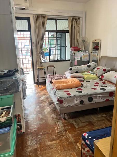 President Gardens, Lentor Green, Mandai / Upper Thomson, 5 Bedrooms, 2,247 sqft, Terraced House For Sale, by Edward Tan, 500272472 - Bedroom - PropertyGuru.com.sg