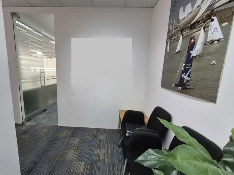 Keck Seng Tower, 133 Cecil Street, Boat Quay / Raffles Place / Marina, 1,280 sqft, Office For Rent, by William Teo, 500272479 - Corridor - CommercialGuru.com.sg