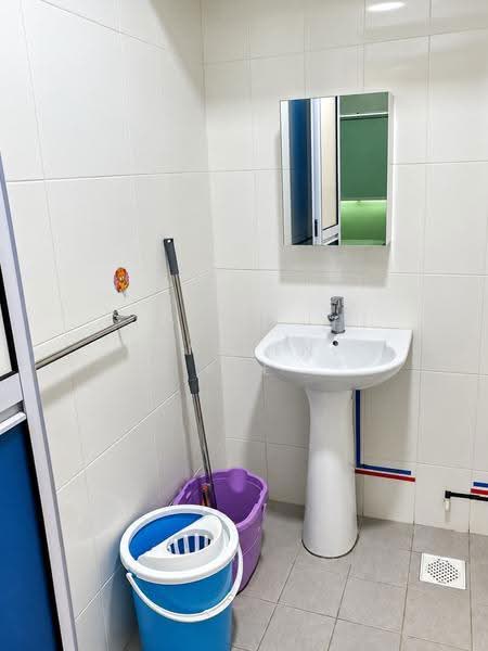 330B Anchorvale Street, 330B Anchorvale Street, Hougang / Punggol / Sengkang, 3 Bedrooms, 1,205 sqft, HDB Flat For Sale, by Tan Heng Kee, 500272480 - Bathroom - PropertyGuru.com.sg
