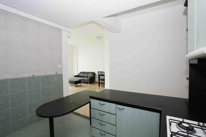 Estella Gardens, 23 Flora Road, Changi Airport / Changi Village, 1 Bedroom, 657 sqft, Condominium For Rent, by Tommy Yuan, 500272489 - Living Room - PropertyGuru.com.sg