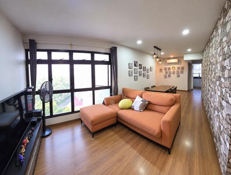 68 Redhill Close, 68 Redhill Close, Alexandra / Commonwealth, 3 Bedrooms, 915 sqft, HDB Flat For Sale, by Jackson Tan 陈涣乐, 500272491 - Living Room - PropertyGuru.com.sg