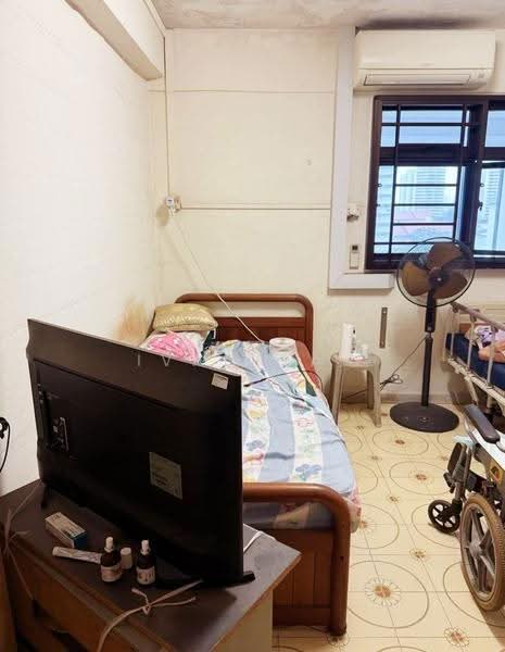 6 Marine Terrace, 6 Marine Terrace, East Coast / Marine Parade, 2 Bedrooms, 700 sqft, HDB Flat For Sale, by Ivan Tan, 500272498 - Bedroom - PropertyGuru.com.sg