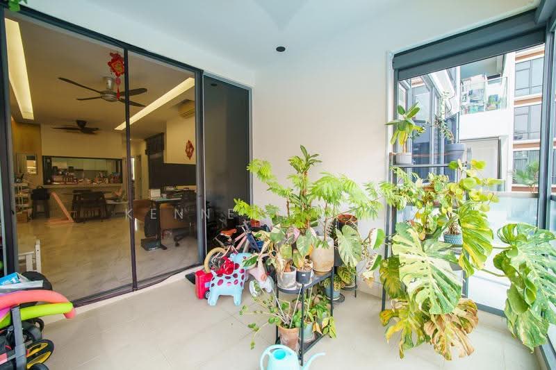 Northwood, 60 Jalan Mata Ayer, Sembawang / Yishun, 3 Bedrooms, 1,335 sqft, Condominium For Sale, by Kenneth Chua, 500272503 - Balcony - PropertyGuru.com.sg