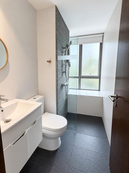 3 @ Phillips, 3 Phillips Avenue, Hougang / Punggol / Sengkang, 3 Bedrooms, 893 sqft, Condominium For Sale, by Eve Liew, 500272505 - Bathroom - PropertyGuru.com.sg