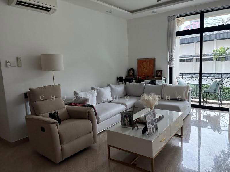 Spring Grove, 53 Grange Road, Tanglin / Holland / Bukit Timah, 2 Bedrooms, 1,012 sqft, Condominium For Sale, by Chua Yong Kang, 500272509 - Living Room - PropertyGuru.com.sg