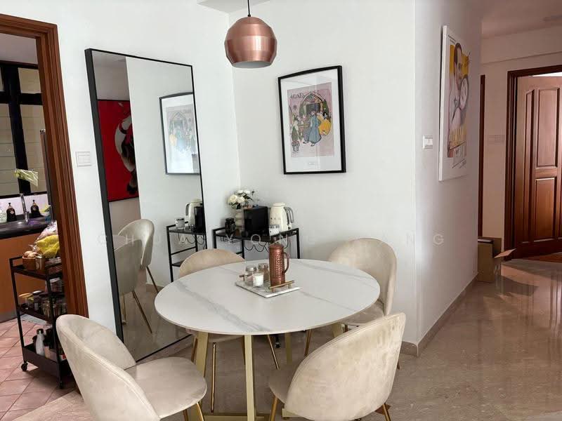 Spring Grove, 53 Grange Road, Tanglin / Holland / Bukit Timah, 2 Bedrooms, 1,012 sqft, Condominium For Sale, by Chua Yong Kang, 500272509 - Dining Room - PropertyGuru.com.sg