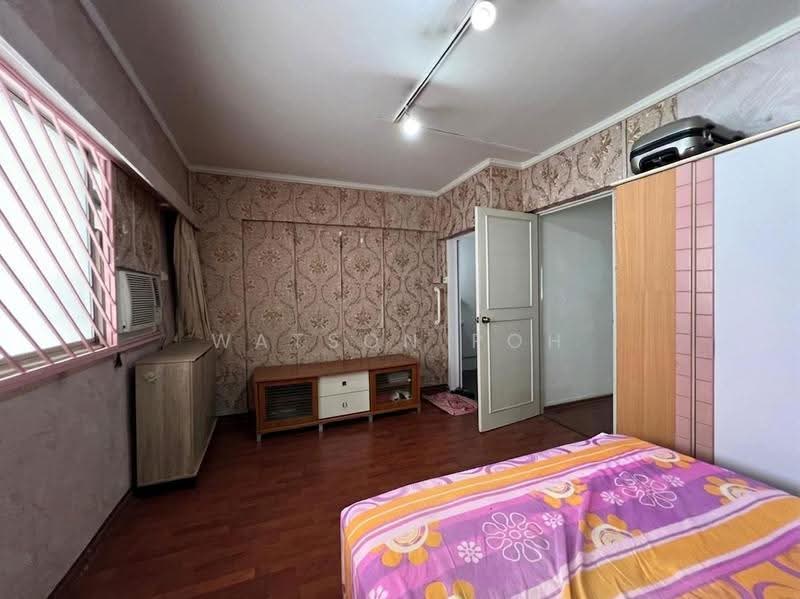114 Bedok Reservoir Road, 114 Bedok Reservoir Road, Bedok / Upper East Coast, 3 Bedrooms, 1,593 sqft, HDB Flat For Sale, by Watson Poh, 500272512 - Bedroom - PropertyGuru.com.sg