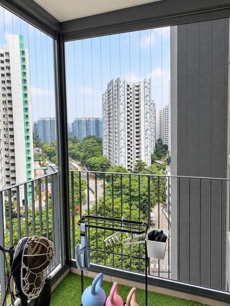 Sol Acres, 8 Choa Chu Kang Grove, Dairy Farm / Bukit Panjang / Choa Chu Kang, 3 Bedrooms, 926 sqft, Condominium For Sale, by David Yeo, 500272516 - Balcony - PropertyGuru.com.sg