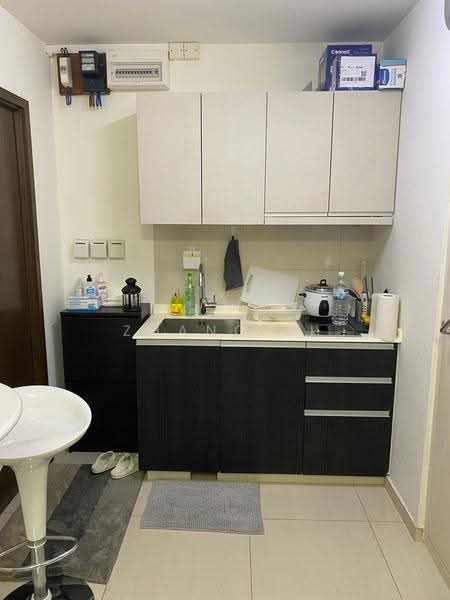 Suites 28, 28 Lorong 30 Geylang, Eunos / Geylang / Paya Lebar, 1 Bedroom, 461 sqft, Condominium For Rent, by Zhang Li, 500272527 - Kitchen - PropertyGuru.com.sg