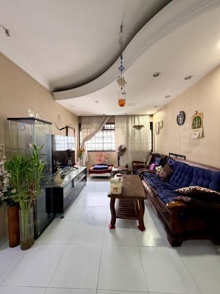 290A Bukit Batok Street 24, 290A Bukit Batok Street 24, Dairy Farm / Bukit Panjang / Choa Chu Kang, 3 Bedrooms, 1,109 sqft, HDB Flat For Sale, by Charles Teo, 500272530 - Living Room - PropertyGuru.com.sg