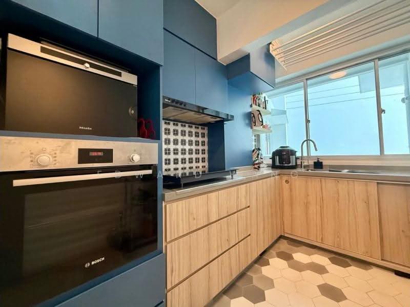 10C Bendemeer Light, 10C Bendemeer Road, Balestier / Toa Payoh, 2 Bedrooms, 732 sqft, HDB Flat For Sale, by Edward Wang, 500272542 - Kitchen - PropertyGuru.com.sg