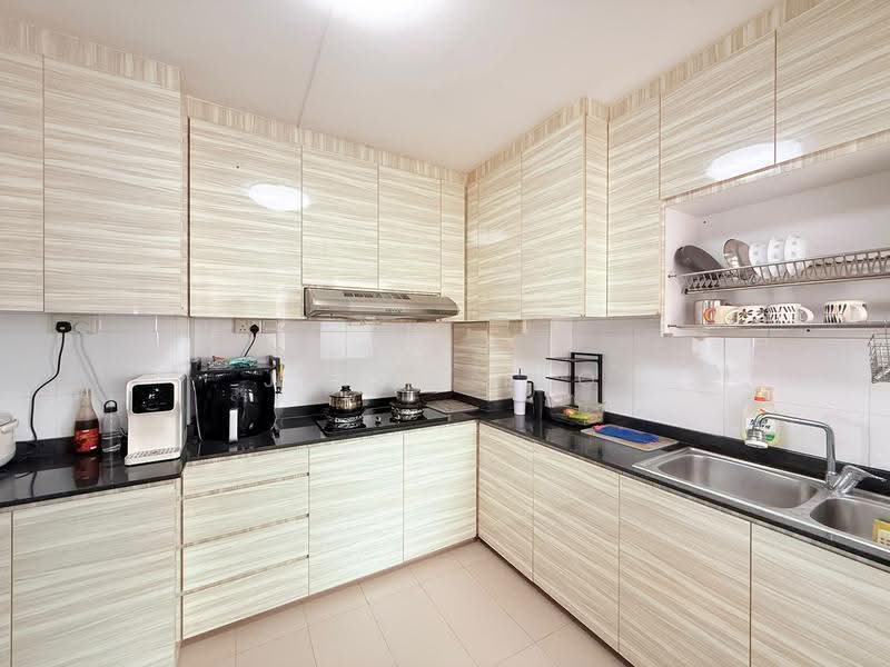 723 Woodlands Avenue 6, 723 Woodlands Avenue 6, Admiralty / Woodlands, 4 Bedrooms, 1,313 sqft, HDB Flat For Sale, by James Yeo, 500272543 - Kitchen - PropertyGuru.com.sg