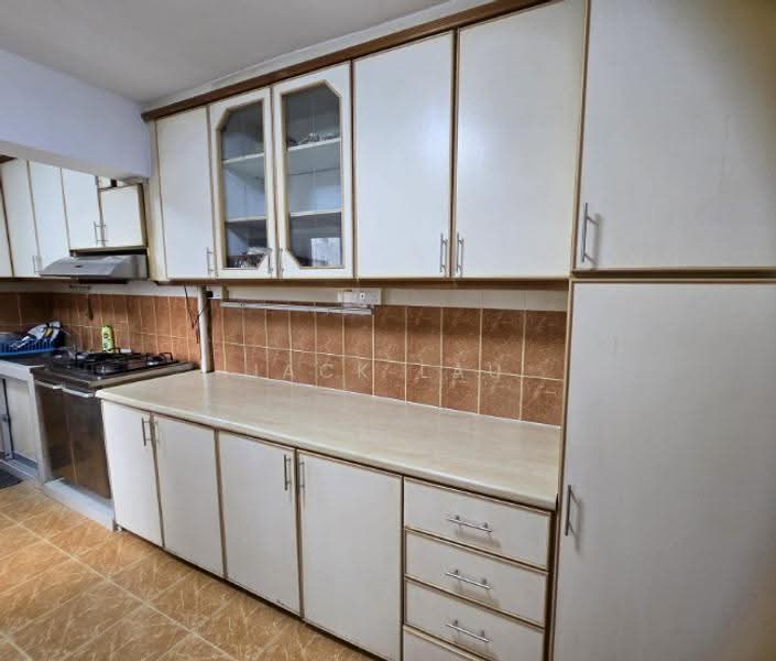 605 Clementi West Street 1, 605 Clementi West Street 1, Buona Vista / West Coast / Clementi New Town, 3 Bedrooms, 1,238 sqft, HDB Flat For Rent, by Jack Lau, 500272548 - Kitchen - PropertyGuru.com.sg
