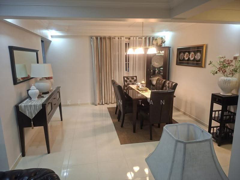 257 Bukit Batok East Avenue 4, 257 Bukit Batok East Avenue 4, Dairy Farm / Bukit Panjang / Choa Chu Kang, 3 Bedrooms, 1,300 sqft, HDB Flat For Sale, by Kelvin Tan, 500272552 - Dining Room - PropertyGuru.com.sg