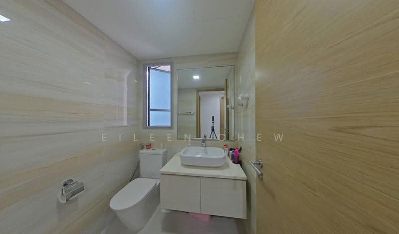 The Santorini, Tampines Street 86, Pasir Ris / Tampines, 2 Bedrooms, 732 sqft, Condominium For Rent, by Eileen Chew, 500272553 - Bathroom - PropertyGuru.com.sg