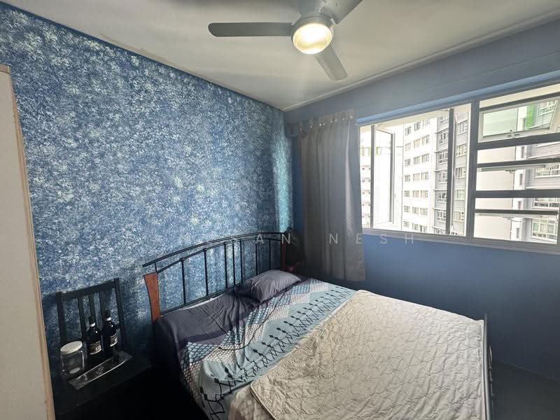 185C Woodlands Street 13, 185C Woodlands Street 13, Admiralty / Woodlands, 2 Bedrooms, 731 sqft, HDB Flat For Sale, by Ganesan Nesh, 500272559 - Bedroom - PropertyGuru.com.sg