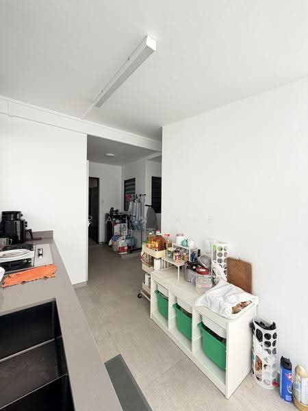Freehold Semi-Detached near Pasir Panjang, Buona Vista / West Coast / Clementi New Town, 5 Bedrooms, 2,300 sqft, Semi-Detached House For Sale, by Rain Xie 谢燕瑜, 500272566 - PropertyGuru.com.sg