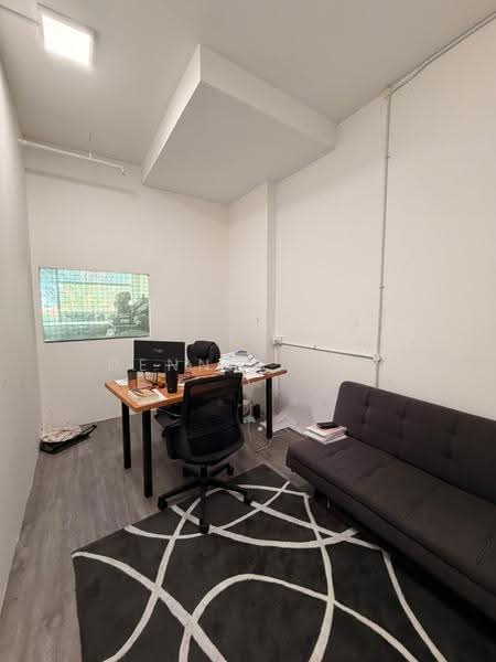 Gemini @ Sims, 2 Sims Close, Eunos / Geylang / Paya Lebar, 3,078 sqft, Light Industrial (B1) For Sale, by Dennis Lim, 500272567 - Study - CommercialGuru.com.sg