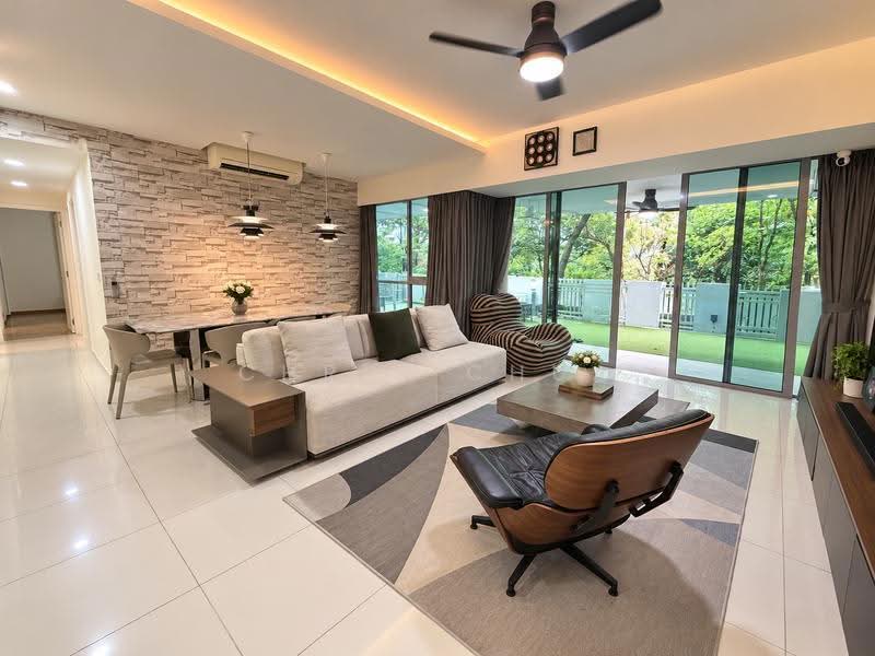 The Minton, 147 Hougang Street 11, Hougang / Punggol / Sengkang, 3 Bedrooms, 2,131 sqft, Condominium For Sale, by Chris Chua, 500272574 - Living Room - PropertyGuru.com.sg