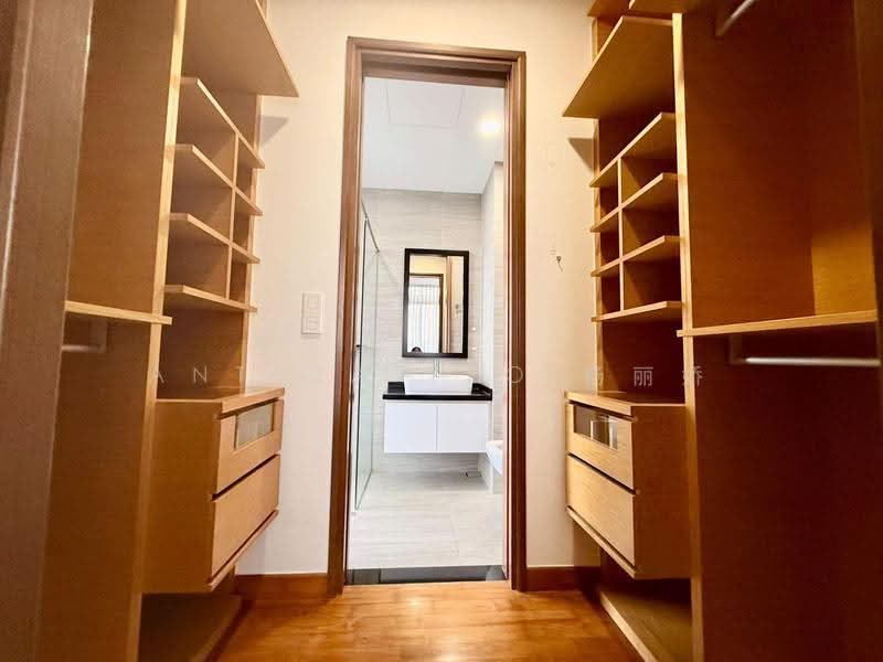 Estrivillas, Jalan Lim Tai See, Tanglin / Holland / Bukit Timah, 5 Bedrooms, 6,211 sqft, Cluster House For Rent, by Anthea Yeo 杨丽娇, 500272582 - Bathroom - PropertyGuru.com.sg