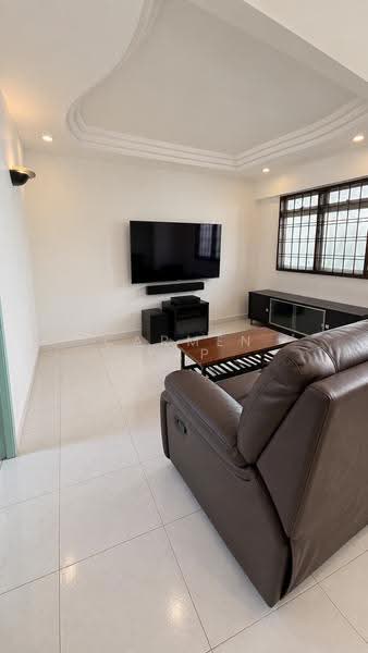 725 Pasir Ris Street 72, 725 Pasir Ris Street 72, Pasir Ris / Tampines, 2 Bedrooms, 1,000 sqft, HDB Flat For Rent, by Carmen Yap, 500272583 - Living Room - PropertyGuru.com.sg