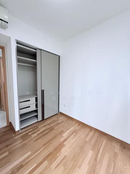 Commonwealth Towers, 230 Commonwealth Avenue, Alexandra / Commonwealth, 3 Bedrooms, 1,076 sqft, Condominium For Rent, by Anthea Yeo 杨丽娇, 500272588 - Bedroom - PropertyGuru.com.sg