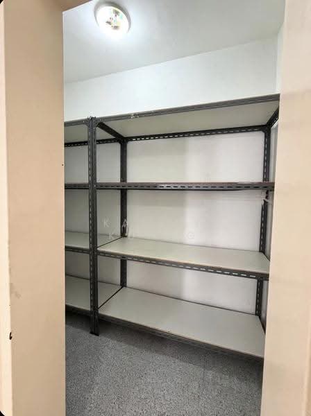 180 Bedok North Road, 180 Bedok North Road, Bedok / Upper East Coast, 3 Bedrooms, 990 sqft, HDB Flat For Sale, by Karine Kuang, 500272591 - Household Shelter - PropertyGuru.com.sg
