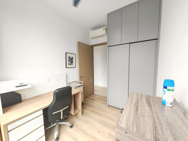 M Suites, 65 Lorong Melayu, Eunos / Geylang / Paya Lebar, 3 Bedrooms, 1,044 sqft, Condominium For Rent, by Bridget Tan, 500272596 - Bedroom/Study - PropertyGuru.com.sg