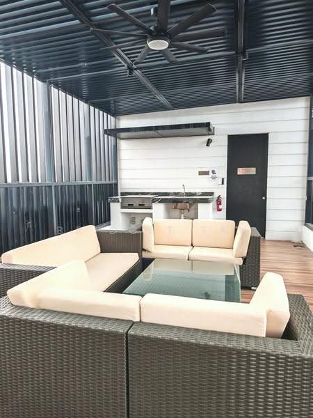 M Suites, 65 Lorong Melayu, Eunos / Geylang / Paya Lebar, 3 Bedrooms, 1,044 sqft, Condominium For Rent, by Bridget Tan, 500272596 - Exterior - PropertyGuru.com.sg