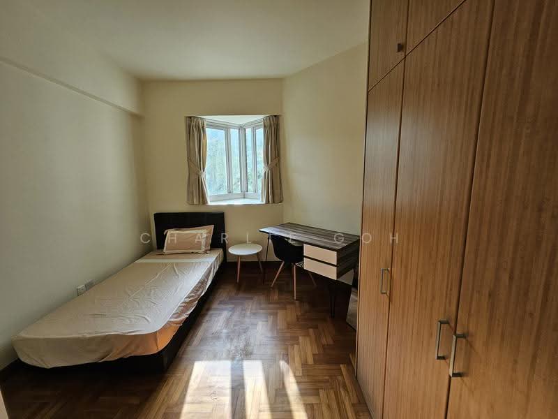 Rafflesia Condo, 31 Bishan Street 21, Ang Mo Kio / Bishan / Thomson, 2 Bedrooms, 915 sqft, Condominium For Sale, by Charlie Goh, 500272606 - Bedroom - PropertyGuru.com.sg