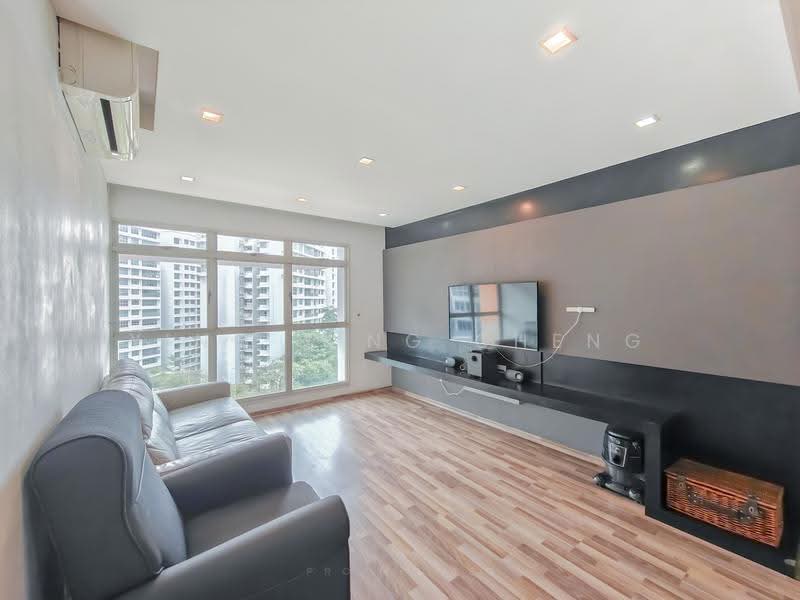 295 Punggol Central, 295 Punggol Central, Hougang / Punggol / Sengkang, 3 Bedrooms, 1,184 sqft, HDB Flat For Sale, by Ying Ying Cheng, 500272615 - Living Room - PropertyGuru.com.sg