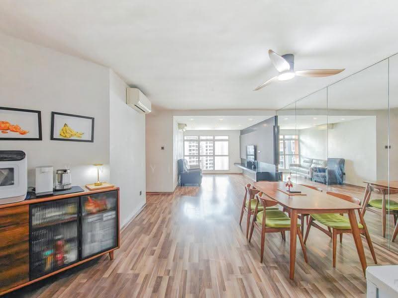 295 Punggol Central, 295 Punggol Central, Hougang / Punggol / Sengkang, 3 Bedrooms, 1,184 sqft, HDB Flat For Sale, by Ying Ying Cheng, 500272615 - Living Room - PropertyGuru.com.sg