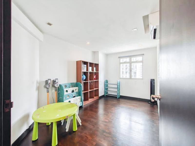 295 Punggol Central, 295 Punggol Central, Hougang / Punggol / Sengkang, 3 Bedrooms, 1,184 sqft, HDB Flat For Sale, by Ying Ying Cheng, 500272615 - Study - PropertyGuru.com.sg