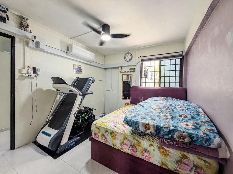 126 Yishun Street 11, 126 Yishun Street 11, Sembawang / Yishun, 2 Bedrooms, 721 sqft, HDB Flat For Sale, by Ivy Lim, 500272617 - Bedroom - PropertyGuru.com.sg