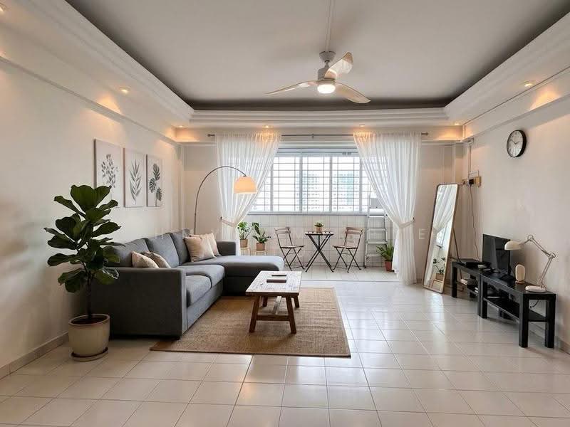 216 Jurong East Street 21, 216 Jurong East Street 21, Boon Lay / Jurong / Tuas, 4 Bedrooms, 1,593 sqft, HDB Flat For Sale, by KEE PENG HAR, 500272626 - Living Room - PropertyGuru.com.sg