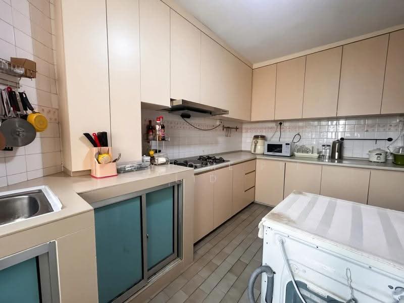 216 Jurong East Street 21, 216 Jurong East Street 21, Boon Lay / Jurong / Tuas, 4 Bedrooms, 1,593 sqft, HDB Flat For Sale, by KEE PENG HAR, 500272626 - Kitchen - PropertyGuru.com.sg