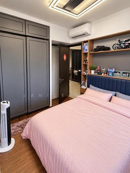Mayfair Gardens, 8 Rifle Range Road, Clementi Park / Upper Bukit Timah, 2 Bedrooms, 560 sqft, Condominium For Sale, by Janice Huay, 500272636 - Bedroom - PropertyGuru.com.sg