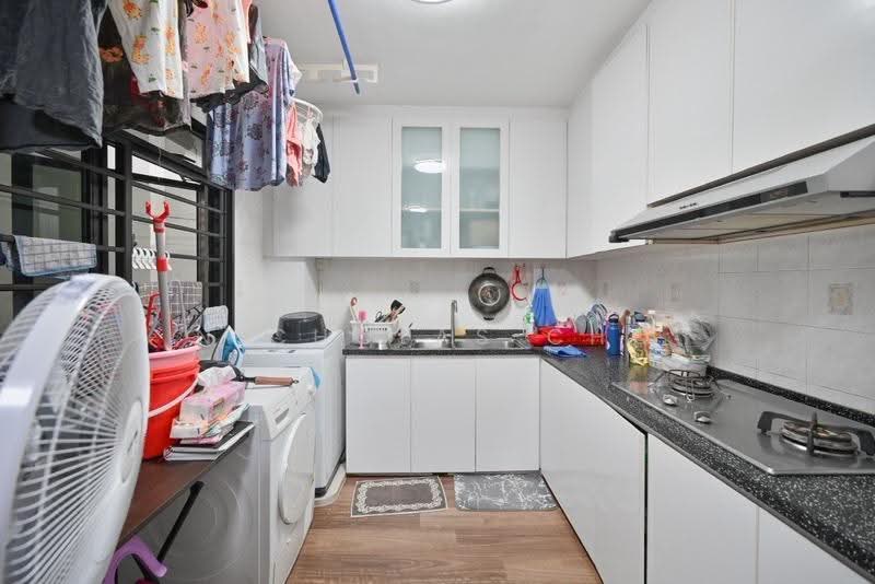 585 Woodlands Drive 16, 585 585, Admiralty / Woodlands, 3 Bedrooms, 1,194 sqft, HDB Flat For Sale, by Nicholas Cho, 500272640 - PropertyGuru.com.sg