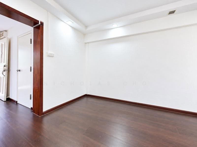 585 Woodlands Drive 16, 585 585, Admiralty / Woodlands, 3 Bedrooms, 1,194 sqft, HDB Flat For Sale, by Nicholas Cho, 500272640 - PropertyGuru.com.sg