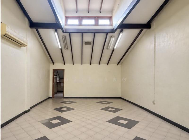 CHEAP! Valued Buy! $23XXpsf only, Jalan Besar, Farrer Park / Serangoon Rd, 4,200 sqft, Shop / Shophouse For Sale, by Suzie Ang, 500272651 - CommercialGuru.com.sg