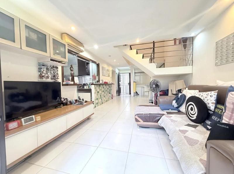 636 Woodlands Ring Road, 636 Woodlands Ring Road, Admiralty / Woodlands, 4 Bedrooms, 1,528 sqft, HDB Flat For Sale, by Andrew Yong, 500272653 - Living Room - PropertyGuru.com.sg