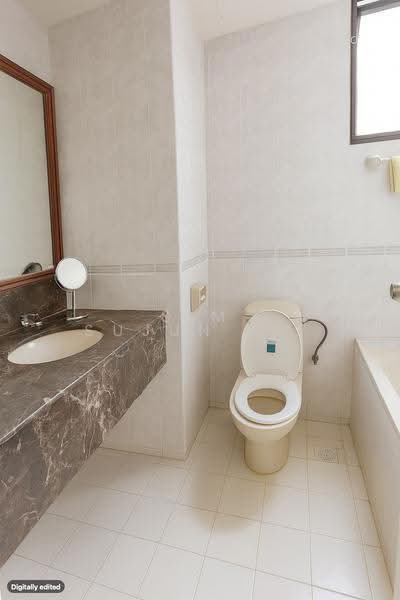 Parc Oasis, 41 Jurong East Avenue 1, Boon Lay / Jurong / Tuas, 3 Bedrooms, 1,227 sqft, Condominium For Sale, by Sim Sujun (Jelene), 500272669 - Common Bathroom - PropertyGuru.com.sg