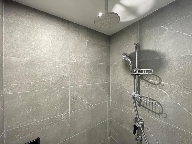 Riverfront Residences, 41 Hougang Avenue 7, Hougang / Punggol / Sengkang, 1 Bedroom, 517 sqft, Condominium For Sale, by Leo Lim, 500272671 - Bathroom - PropertyGuru.com.sg